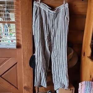 Old Navy Black and White Striped Wide Leg Pants